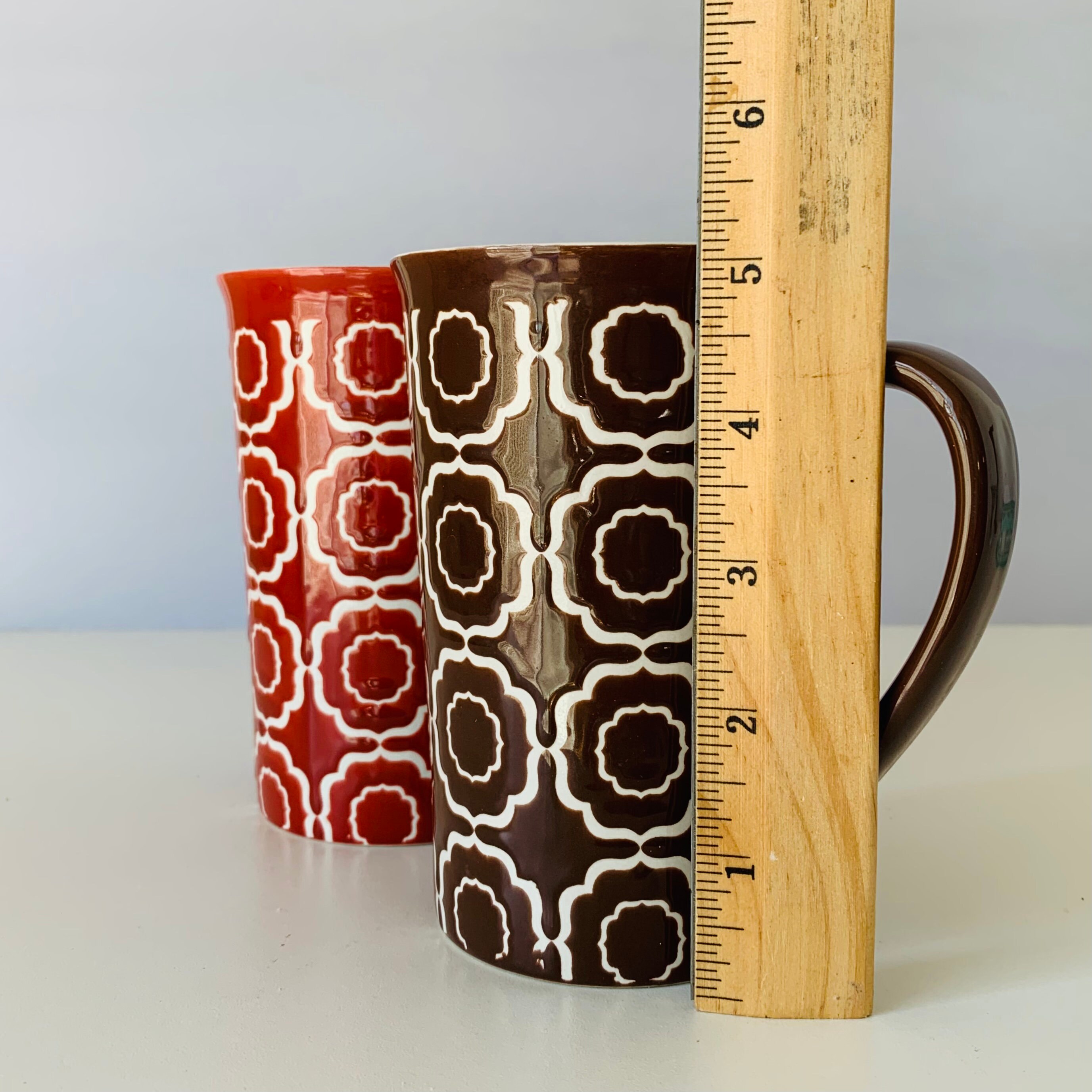 2 Tabletop Avenue Modern Tile Handcrafted 5 Tall Coffee Cup Mugs  Tan/Orange Red