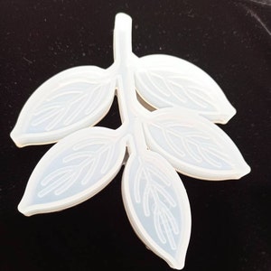 leaf mold,coaster moulds,silicone leaf mold ,resin supplies,Shiny Mould for Resin,Epoxy Resin Mold,Agate Coaster Mold,geode silicone mold