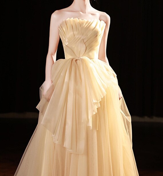 Gele buis tule galajurk, tulejurk, cocktailjurk, avondjurk - Main Image