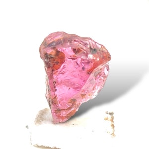 Natural Orange Pink Gemstone Raw, 0.90 Carats Loose Tourmaline Rough, Tourmaline Crystal, Unheated Mineral Stone jewelry.