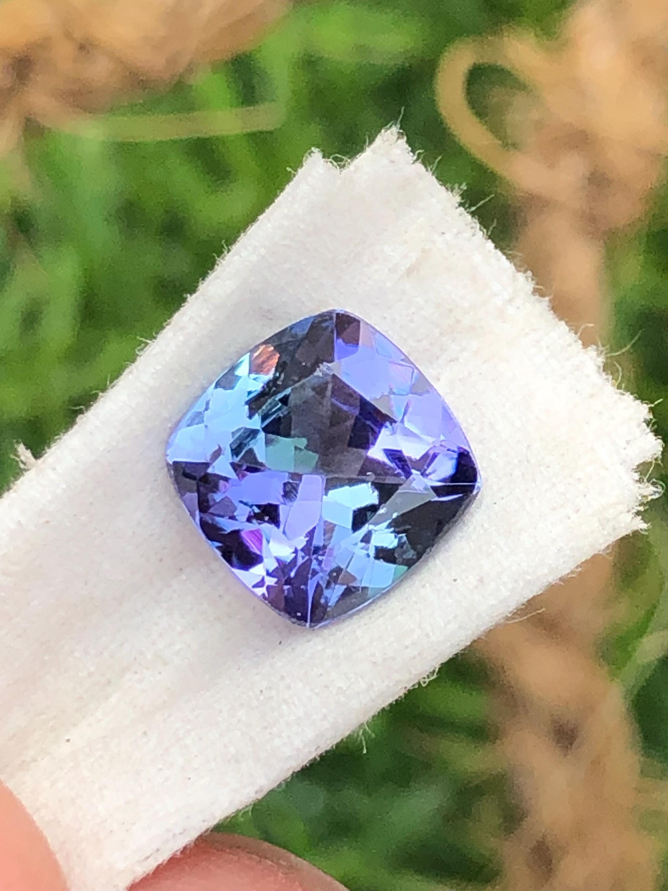 タンザナイト レア色 パープル ゾイサイト パープル グリーン ブルー カラー タンザナイト マルチ