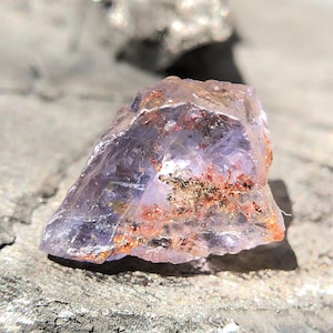 4.90 Carats Weight Iolite Rough, Iolite Crystal, Uncut Iolite Rough, Eye Catching Healing Crystal, Blue Orange Color Iolite Raw.