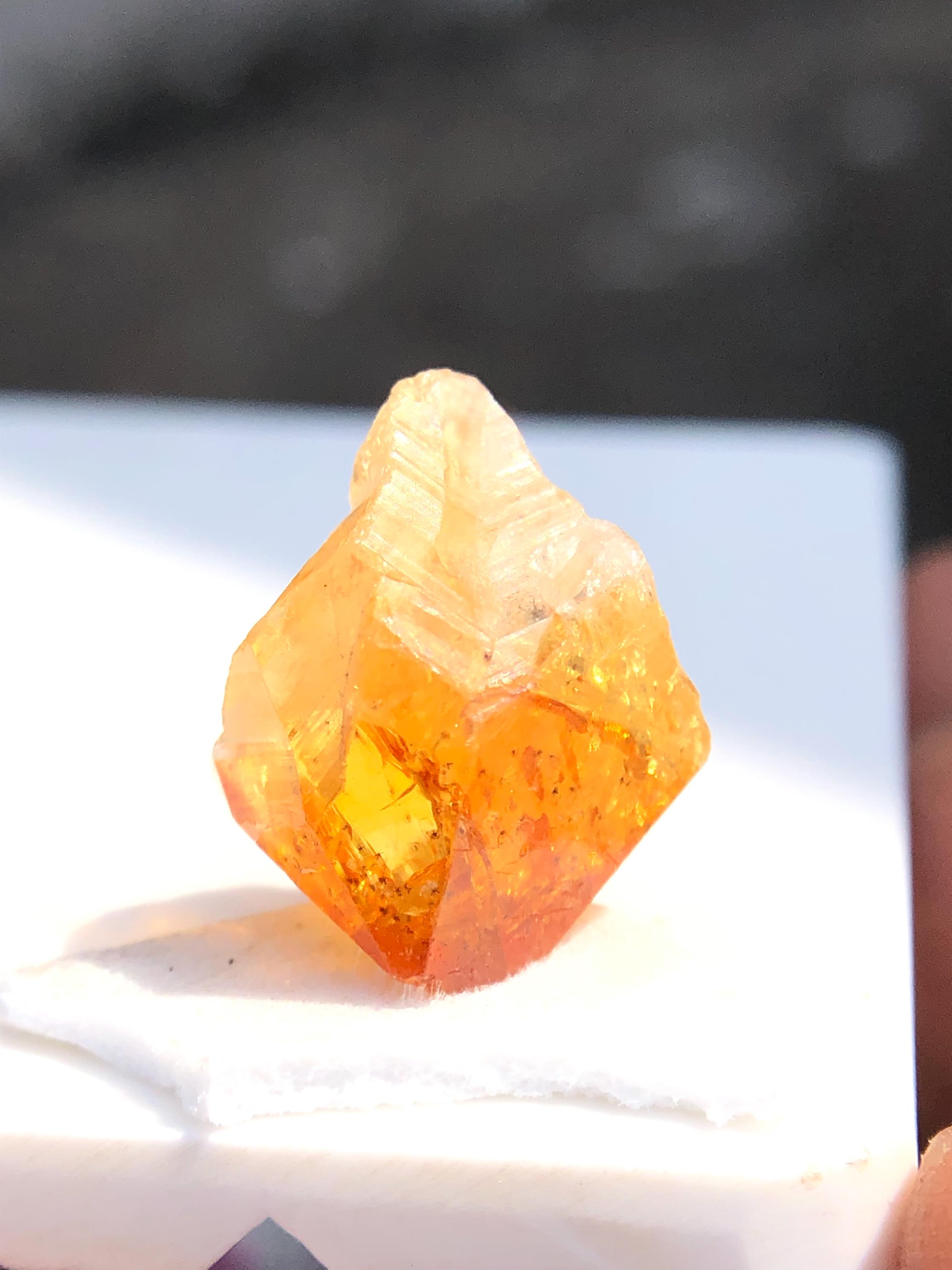 天然クォーツクリスタルストーン 癒しの宝石 天然宝石 タンブル ミネラル 宝石 家の水族館の装飾 天然原石 水晶 かちわり水晶 クリスタル 宝石の原石 ヒーリング