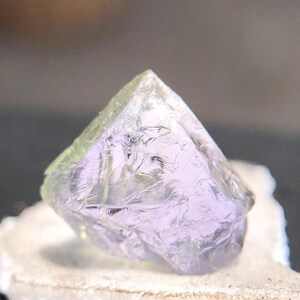 Unheated Green Purple Brown Tanzanite Rough, Natural Zoisite Tanzanite Rough, Rare Stunning Tanzanite Rough, Color Changing Tanzanite Rough.