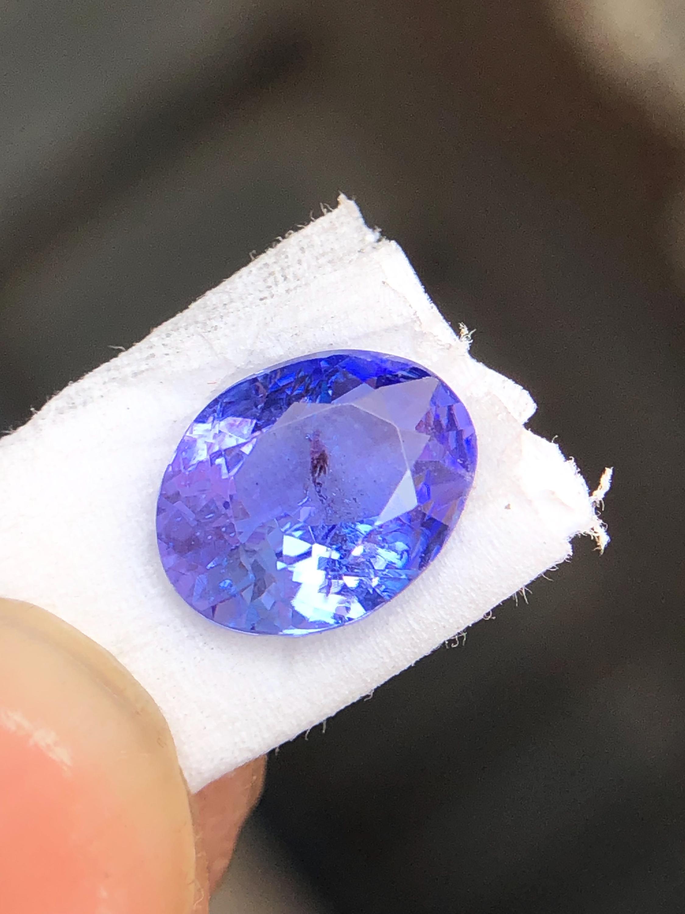 タンザナイト　ルース　ゾイサイト　天然　天然石 天然ゾイサイト 5.68ct 【タンザナイト・NN】 魅惑のマルチ