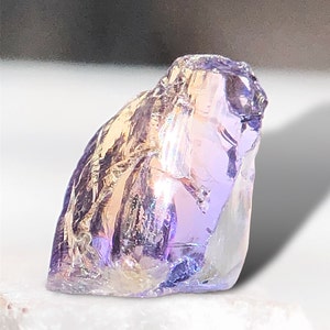 Purple Brown Color Tanzanite Rough, Zoisite Rough, Multi Color Tanzanite Rough, Tanzanite Raw Stone, Natural Tanzanite, Tanzanite Crystal.