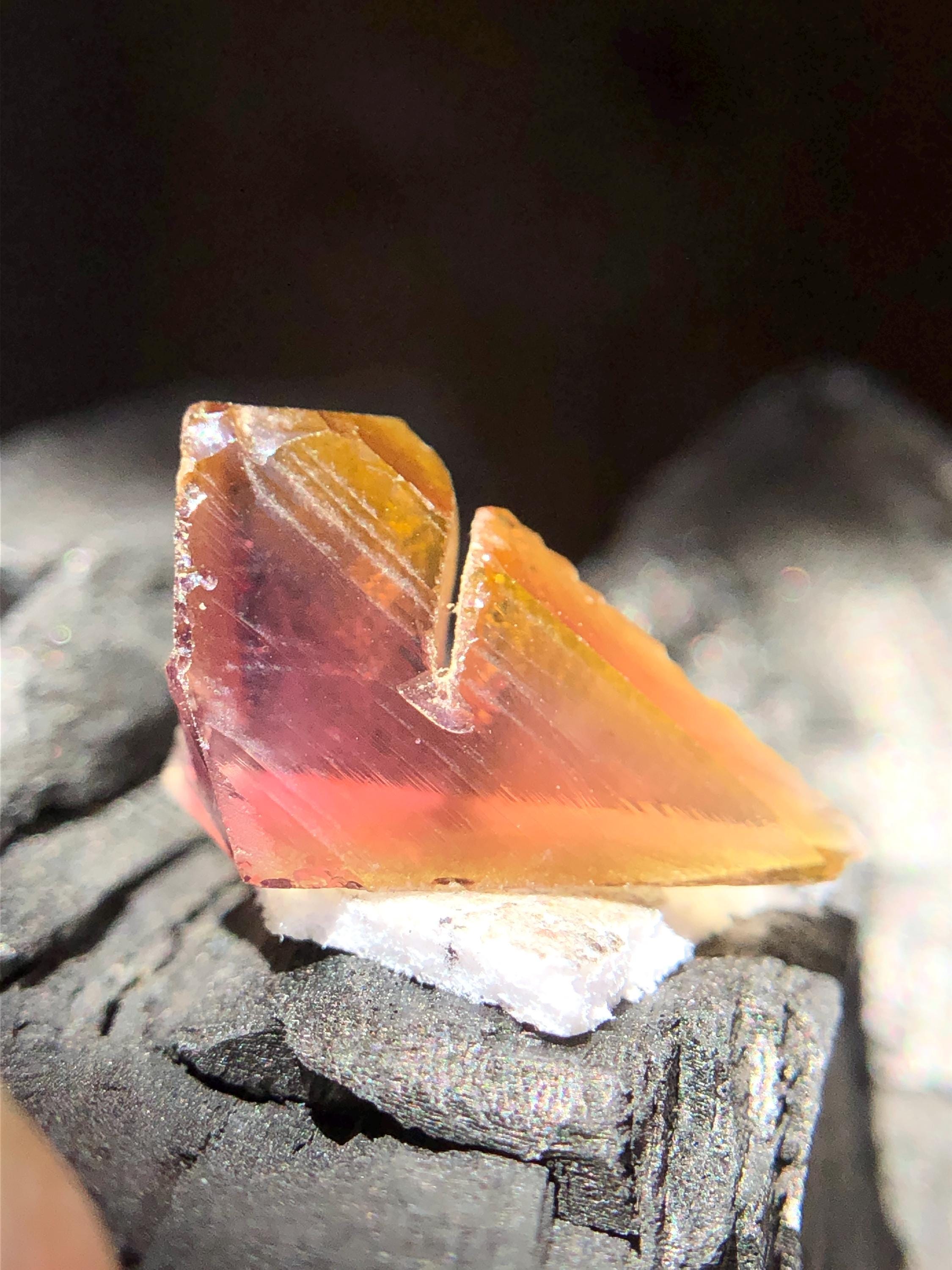 天然アメトリン原石、バイオアメトリン、紫黄色原石、ファセット