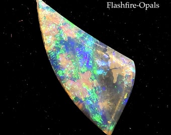 13.0ct. Gem Boulder Opal Brilliant Green-Turquoise-Blue-Red