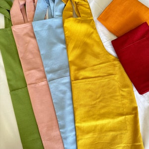 FREE Linen Scrunchy Unisex Aprons Custom aprons Japanese Style Cross-back Aprons Multipurpose Aprons 100% Linen, Linen aprons image 3