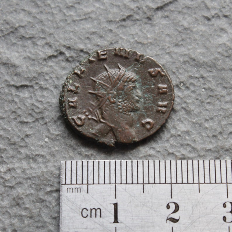 Gallienus Ancient Roman Bronze Antoninianus Coin 253268AD DIANAE CONS