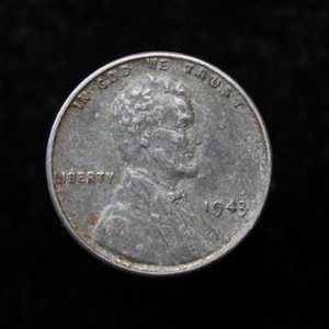 United States 1943 Steel Cent Lincoln Wheat Ears 1 Cent Vintage WW2 Era Coin Collectible Gift