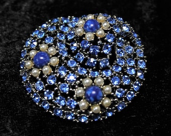 Vintage WEISS Blue Swirl Floral Blue Rhinestone Faux Pearl Faux Lapis Brooch Costume 1950s  1960s Signed