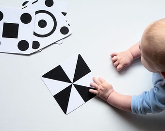 Contrast cards for babies (0-3months)  •  BLACK & WHITE  •  Sensory Flashcards • Printable Pdf • Montessori