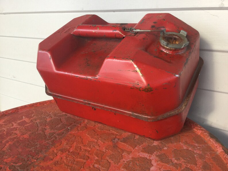 Blitz Gas Can 2.5 Gallon Red Metal USMC 1985 Etsy