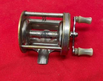 antique shakespeare fly fishing reels Shakespeare Alph 040 Fly Fishing Reel With Reversible Handle Series 2100B -  High Speed Ball Bearing 4.6:1 - Works