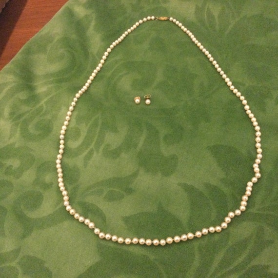 Cultured Pearl Necklace 27” and Earrings 4mm 14 K… - image 5