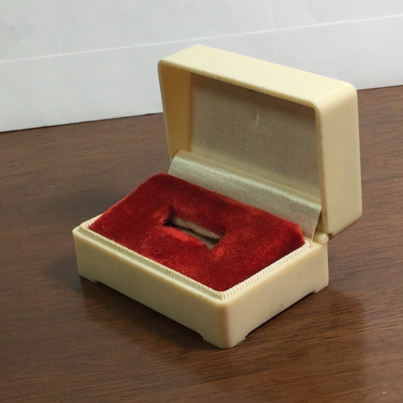 Vintage Celluloid Ring Box Art Deco Jewelry Box - image 5