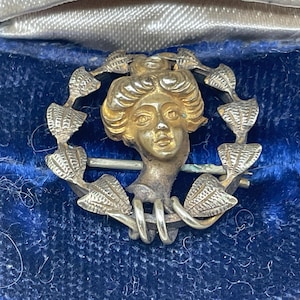 Art Noveau Pin Brooch Vintage Lady with Leaf Design