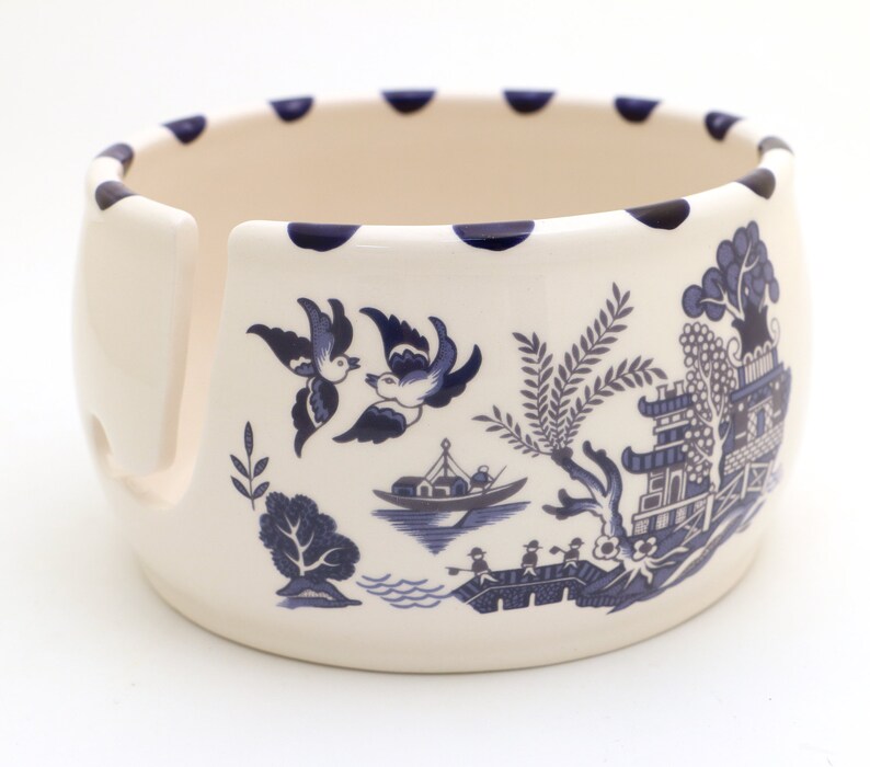 Blue Willow inspired yarn bowl lovebirds chinoiserie