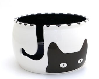 Fox Valley Traders Cat Face Yarn Bowl