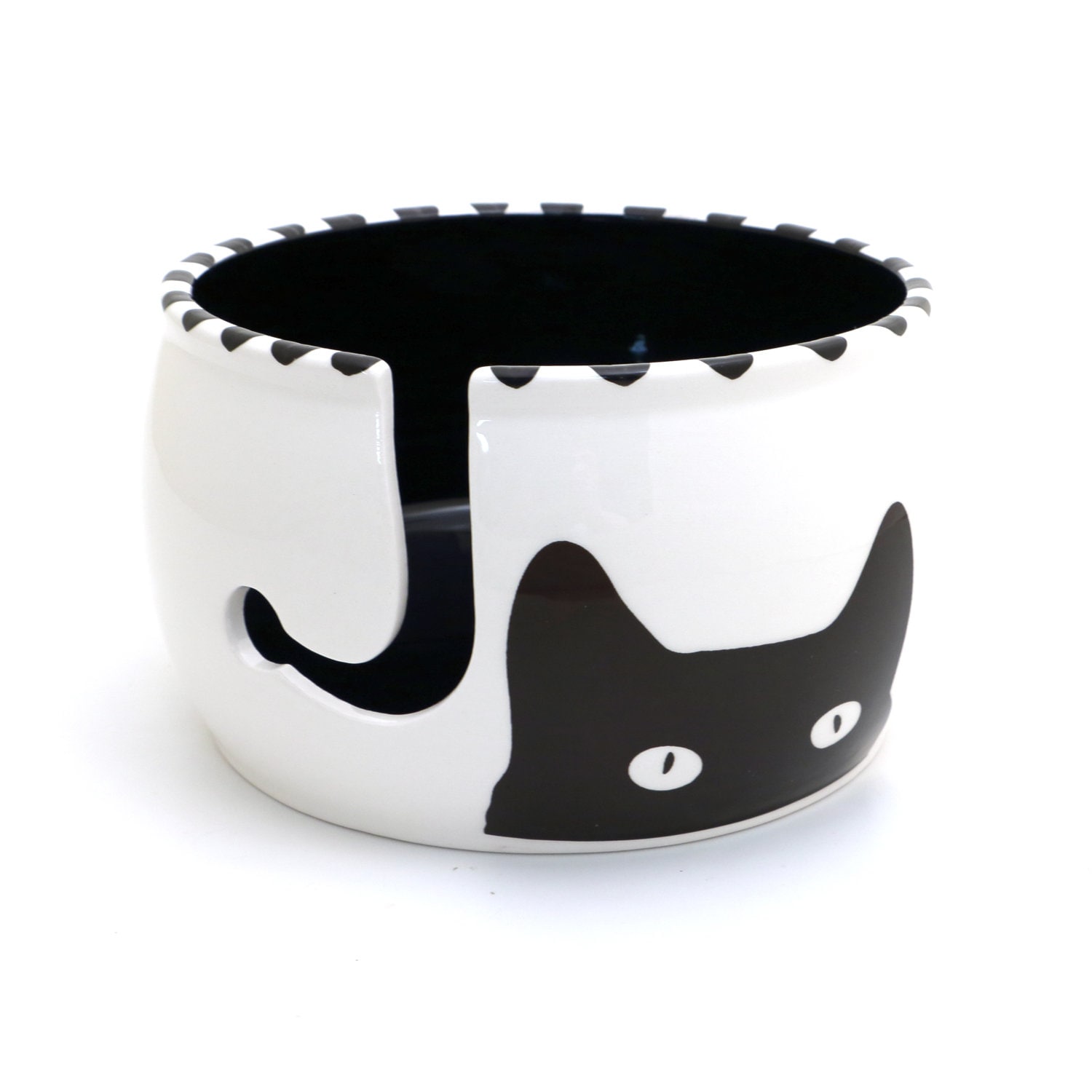 Calico Cat Yarn Bowl -   Ceramic yarn bowl, Yarn bowl, Clay crafts