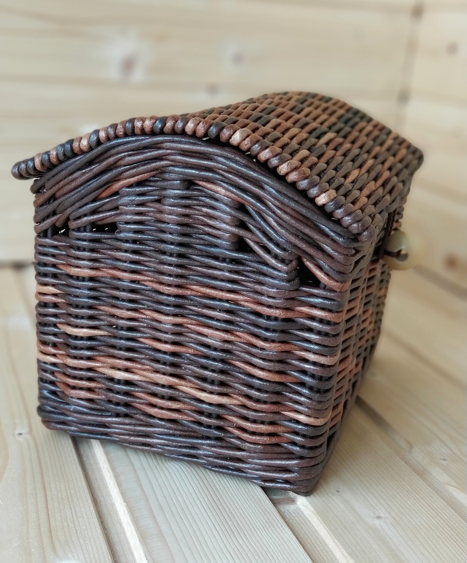 Small wicker chest. Wicker basket with hinged lid. Lidded Etsy