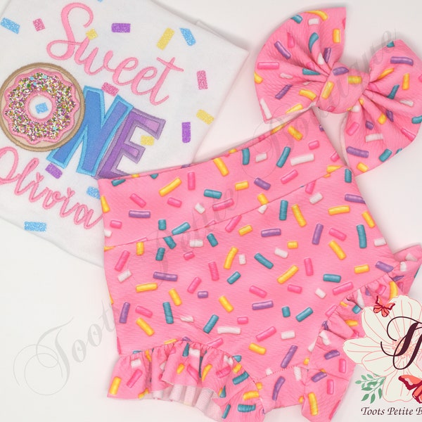 Sweet One Birthday Ruffle Bummies Outfit Donut, Pink with Sprinkles, Personalized Embroidery, Glitter vinyl, Hair Bow and Party Hats