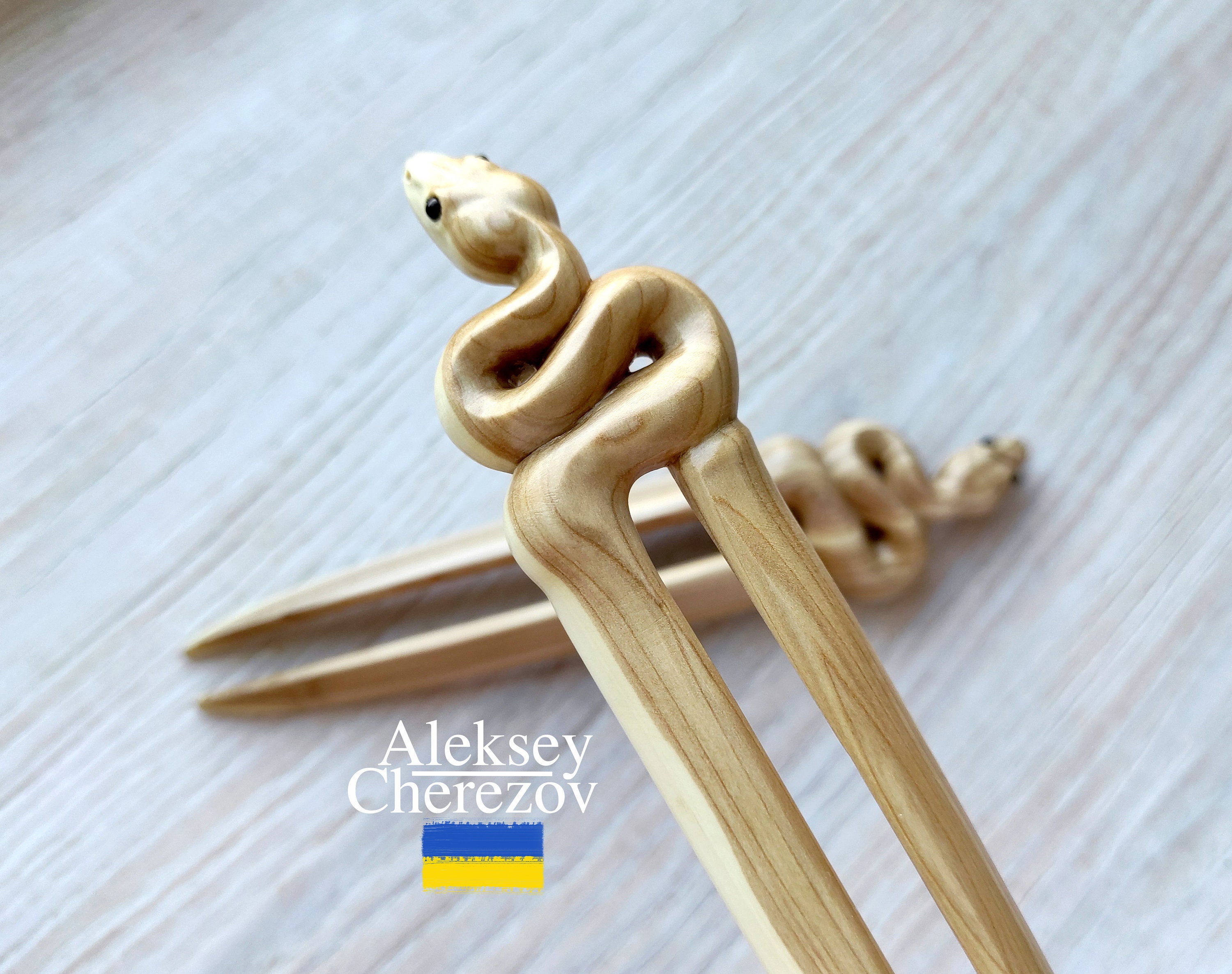 Natural Lilac & Boxwood Wooden Hair Fork, Carved Snake Stick for Long ...
