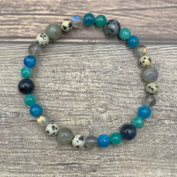 Buddha Stones Erdbeerquarz Weiße Kristallperle Liuli Herz Heilung Armband