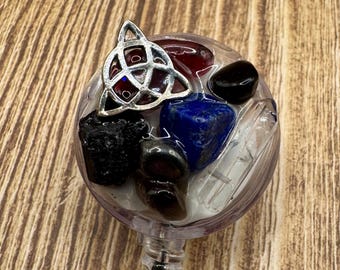 Triquetra Badge Reel | badge holder | protection crystals for work | triquetra jewelry | Celtic knot id reel | Celtic knot id reel