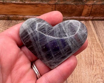 Super Flashy Labradorite Heart | pink sunset flash heart | heart with flash | crystals for protection | crystals for healing | pocket stone