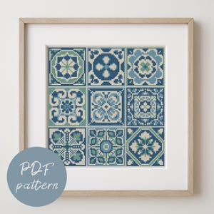 Patrón de punto de cruz mediterráneo: Azulejos de cobertura total en azul y verde (descarga digital en PDF)
