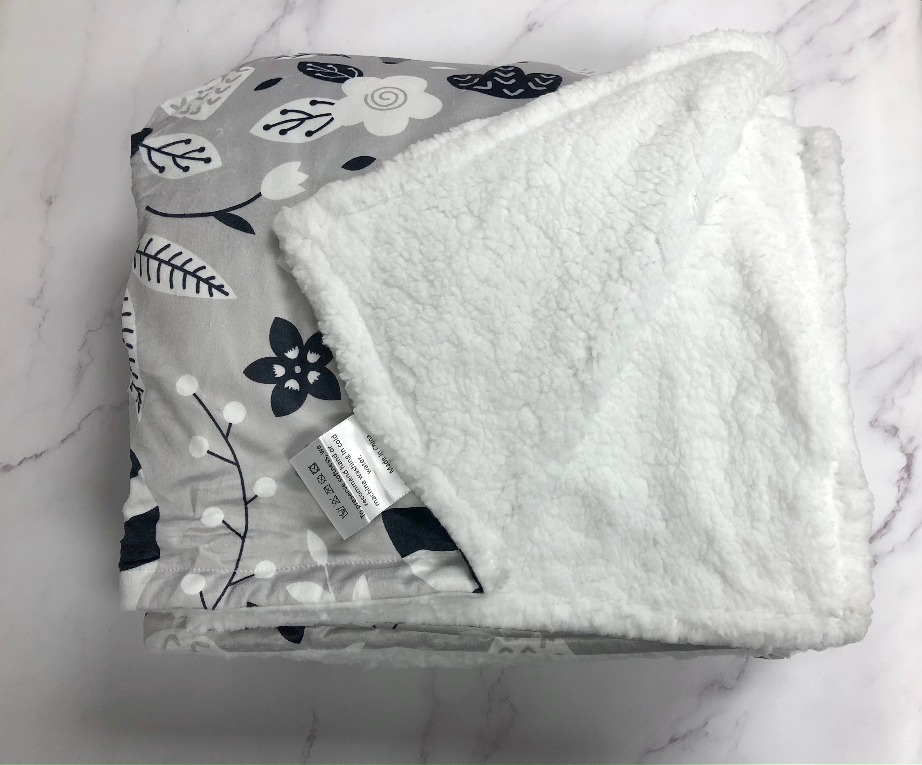 Can I Wash My Puppys Blanket