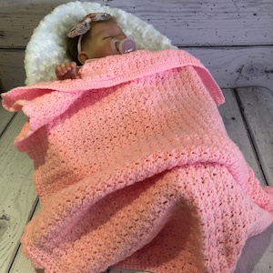 Baby reborn dolls crocheted blanket super soft pink very pretty
