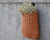 Basket for storm door decoration, Beige hanging door basket, Artificial hanging basket, Basket for flowers, Wicker hanging basket
