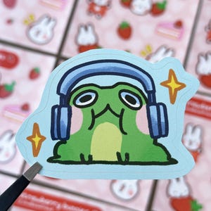 Frog Squished by Kopfhörer Vinyl Sticker