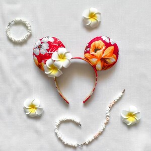 Hawaiian Ears