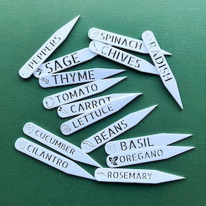 3D printed Vegetable Herb Plant Stakes, Garden Markers, Vegetable Markers Herb Markers Plant Tags, gardening gifts spring gifts