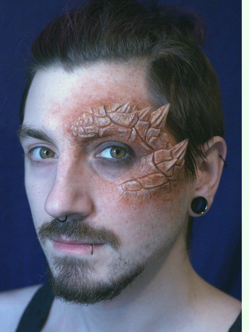 Dragon/écailles/lézard demi-visage prothétique, maquillage SFX, appareil en silicone, halloween, effets spéciaux, cosplay, LARP image 4