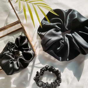 Silk jumbo scrunchie, maxi Large Scrunchy, big giant oversized Mulberry Silk scrunchies, extra large Hair ponytail hair tie, gift 4 her