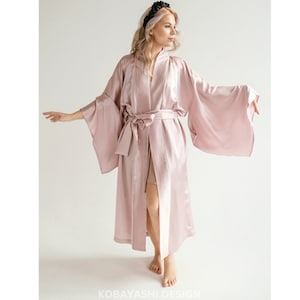 Pure Mulberry silk kimono robe,  Luxury Wide Sleeve Japan dressing gown Robe Belt, free size maxi boho bridesmaid robe, wedding gift 4 her