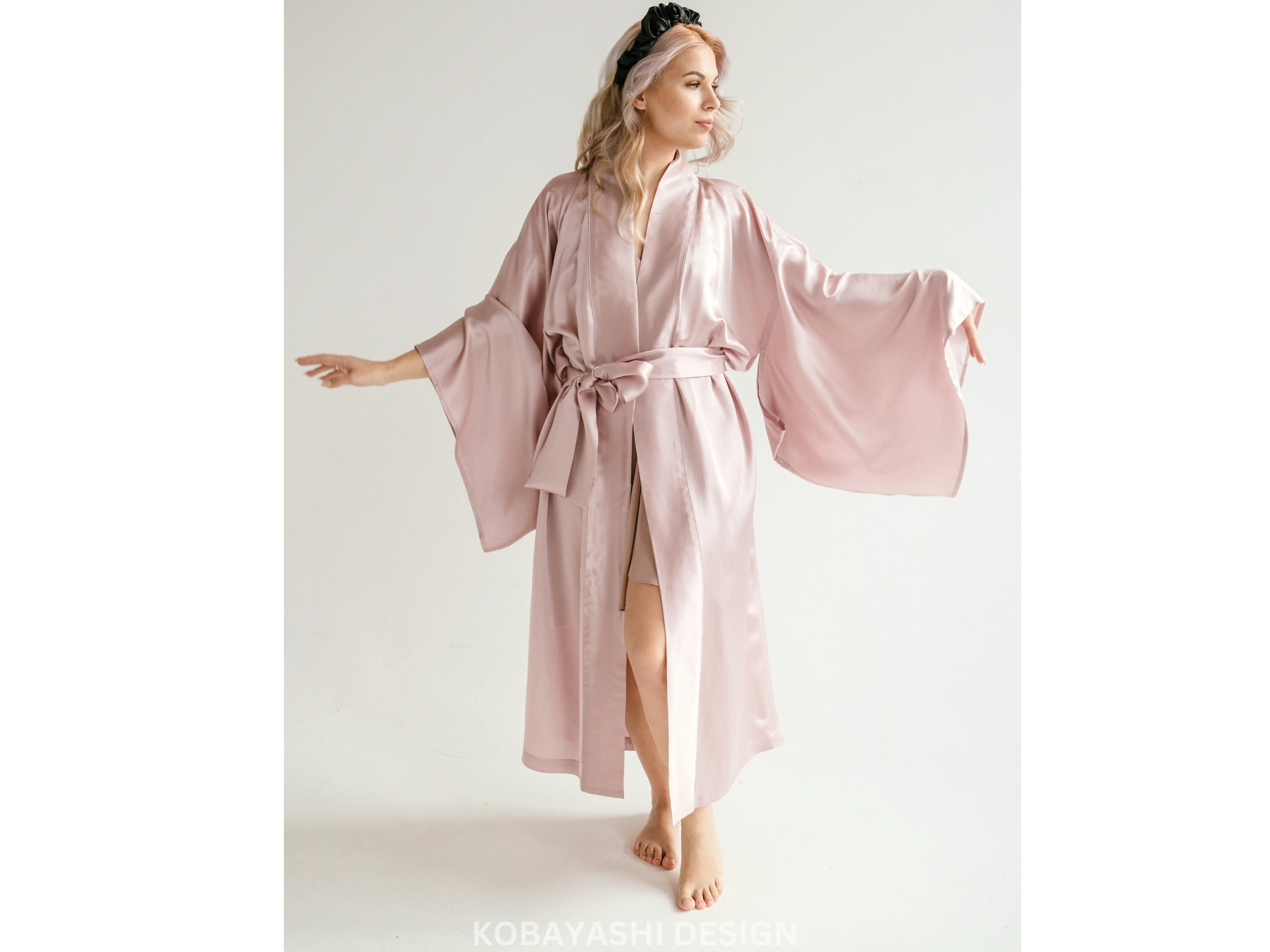 Pure Mulberry silk kimono robe, Luxury Wide Sleeve Japan dressing gown Robe Belt, free size maxi boho bridesmaid robe, wedding gift 4 her