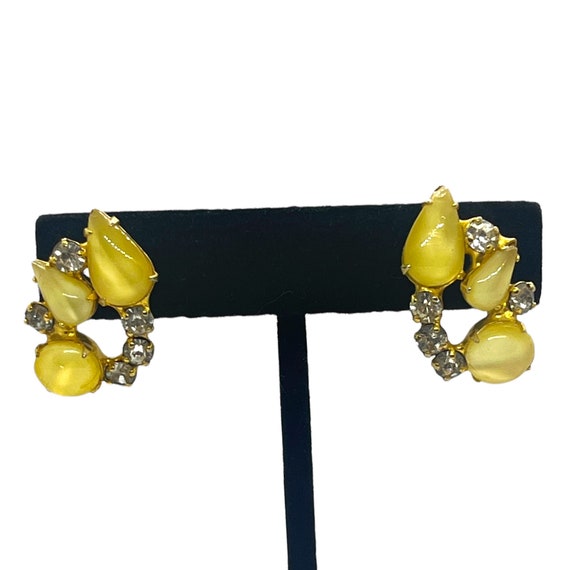 DIVINE Vintage Yellow Rhinestone Earrings 1940s 1… - image 1