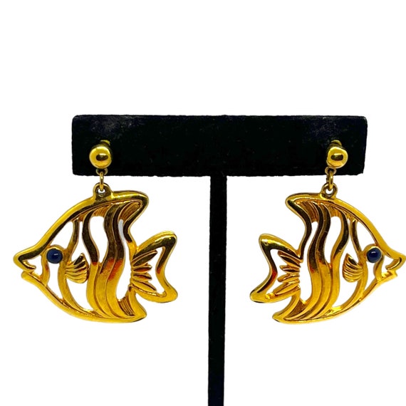 Avon jewelry hotsell earrings