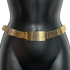 Vintage Gold Stretch Fish Scale Belt 1970s 1980s Retro Glam Disco Metallic Womens Fashion Accessory Size S M