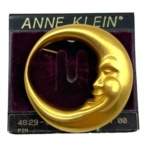 Vintage Anne Klein Moon Brooch Pin 1980s 1990s Runway Couture Matte Gold Plated Designer Chunky Celestial Face Jewelry