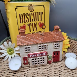 Village Pottery Keramik Beige Brun & Röd Postkontor Värmeljus Födelsedagspresenter Julklappar