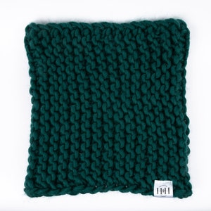 Luxury Hand Knitted 100% Peruvian Wool Chunky 'Human' Snoods Forest Green