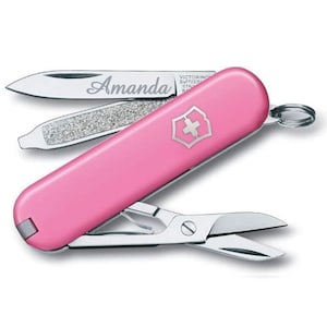 Personalized Swiss Army Classic SD 58mm Pocket Knife - Free Engraving!