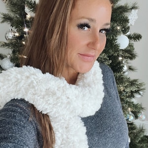 Cozy Ivory Scarf